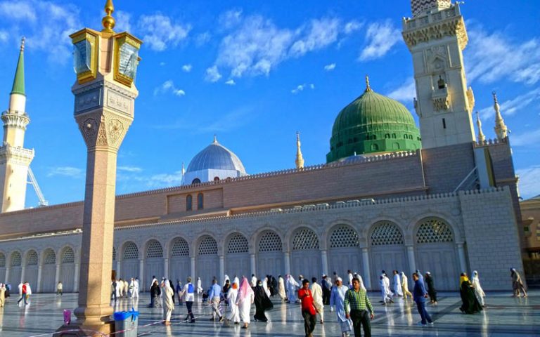 Sejarah Kubah Hijau di Atas Makam Nabi di Masjid Nabawi | Laman 2 dari