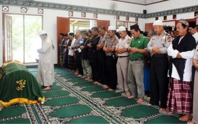 shalat-jenazah9