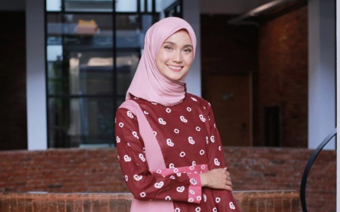 batik-jumputan-hijab Batik Jumputan Hijab
