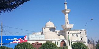 Masjid di Peru