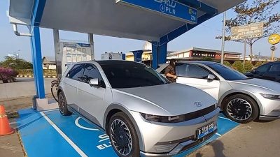 Mobil listrik