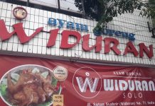 Ayam goreng Widuran