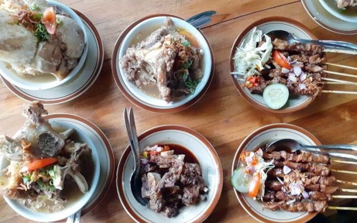 Sop dan sate sapi
