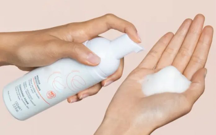 Cleansing foam