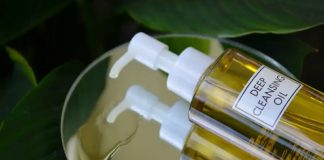 Cleansing oil