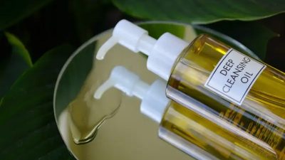 Cleansing oil