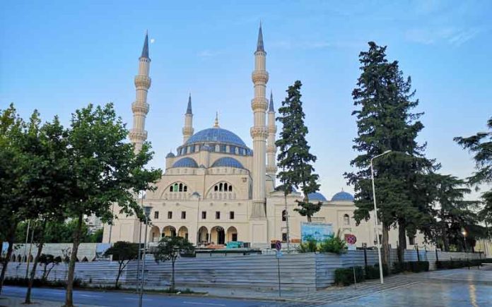 Islam di Albania