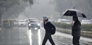 Menjaga kesehatan di musim hujan