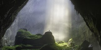 Ilustrasi terjebak dalam gua