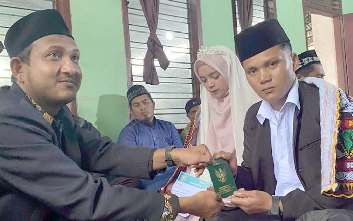 Pernikahan di tengah bencana alam Aceh