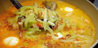 Sayur godog khas Betawi