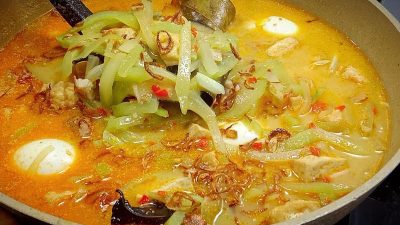 Sayur godog khas Betawi