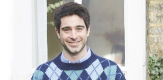 Sweater motif argyle