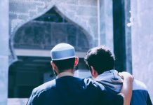 Tips mendakwahi orang agar masuk Islam