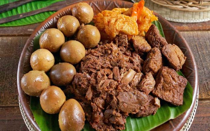 Gudeg manggar Yogyakarta
