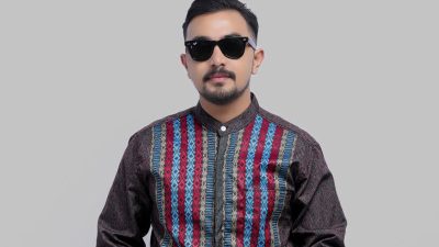 Baju motif ikat