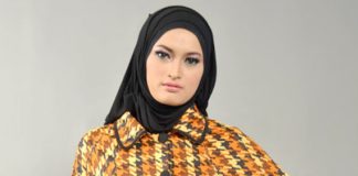 Baju motif houndstooth