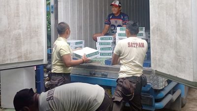 Kurma bantuan Arab Saudi