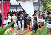 Pemakaman Try Sutrisno